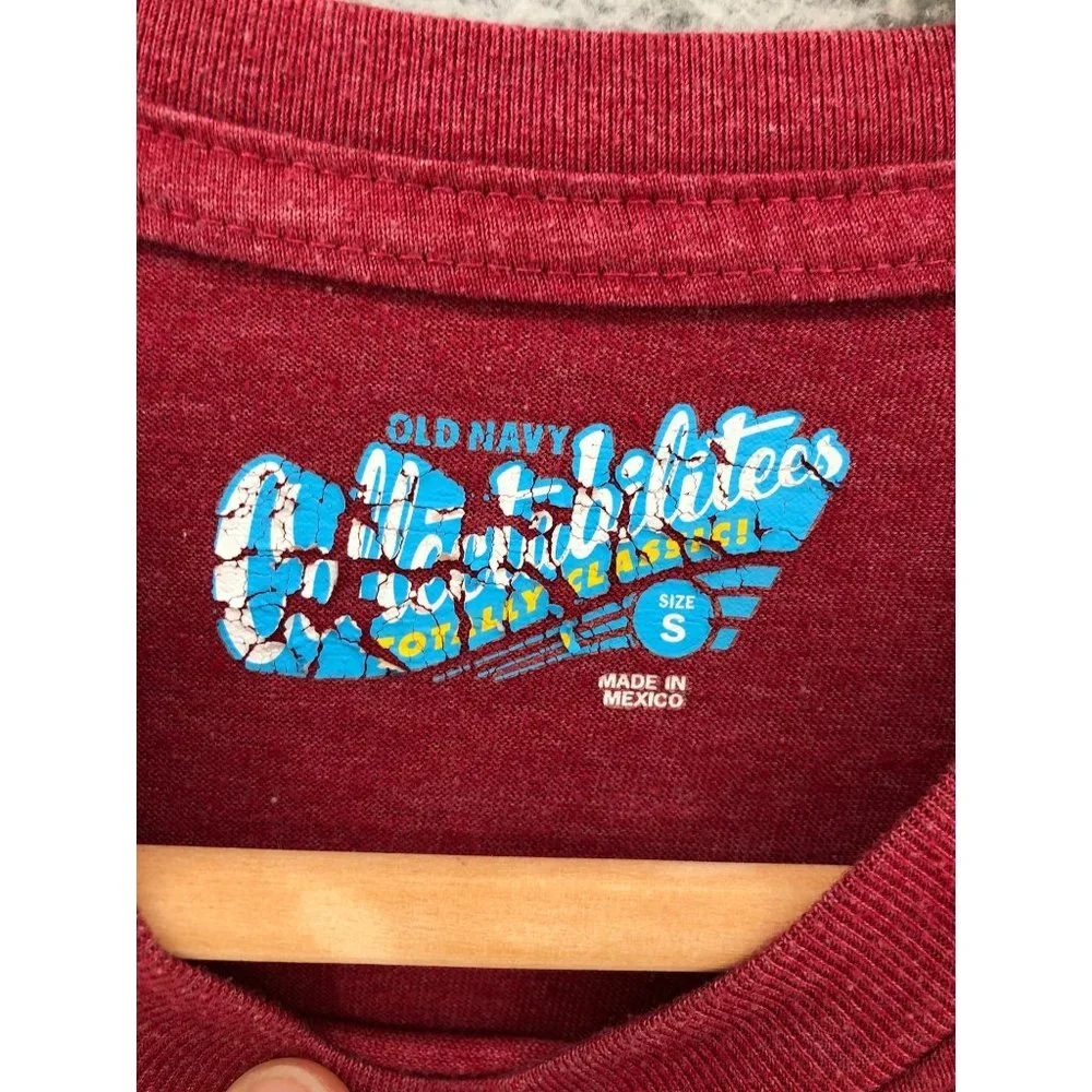 Old Navy Boys T-Shirt Angry Birds Size S Red Long Sleeves Crew Neck School Basic